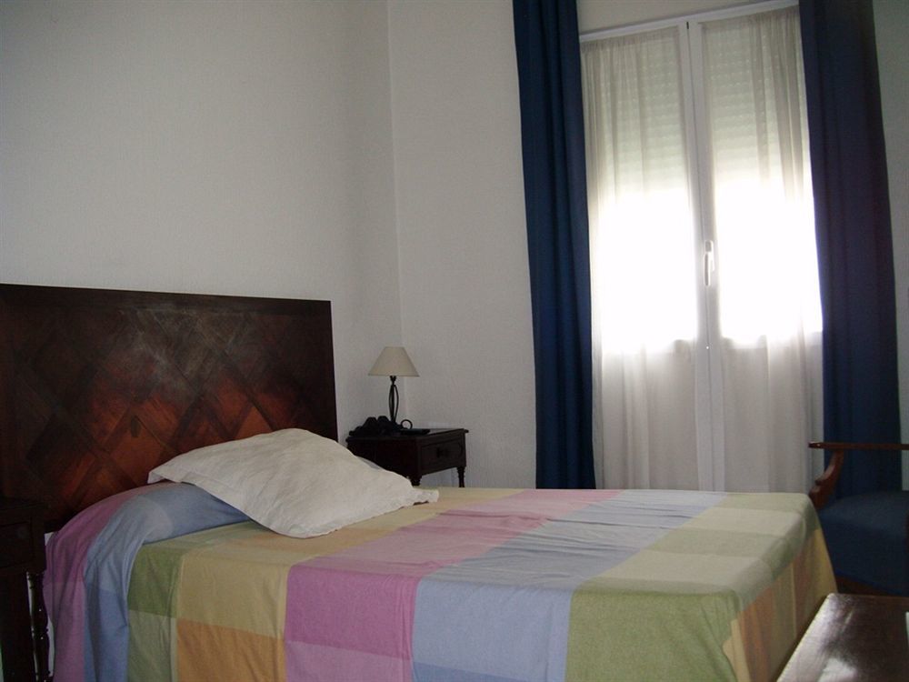 Affittacamere Gay Puerta Del Sol 2*
